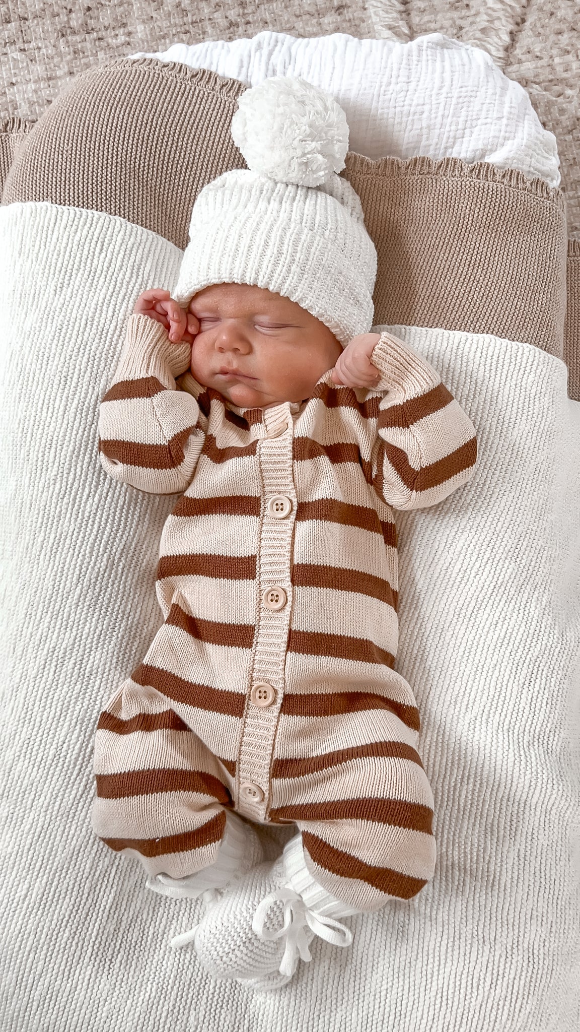 ニットロンパース - Cookie Long Sleeve Knit Romper