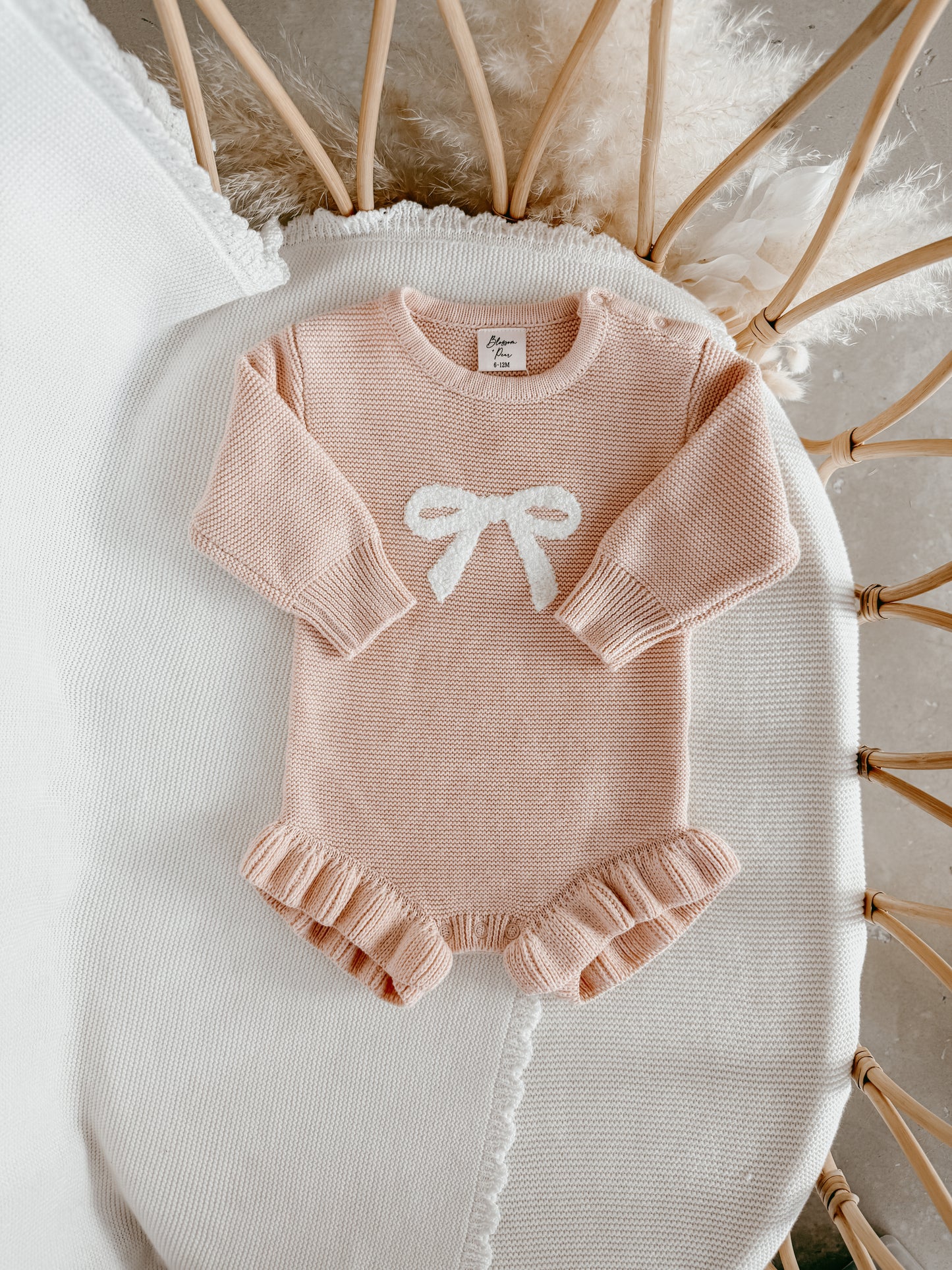 ニットロンパース - Bow Long Sleeve Frill Leg Romper