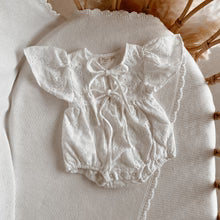 ノースリーブロンパース - Sunflower Lace Flutter Sleeve Romper