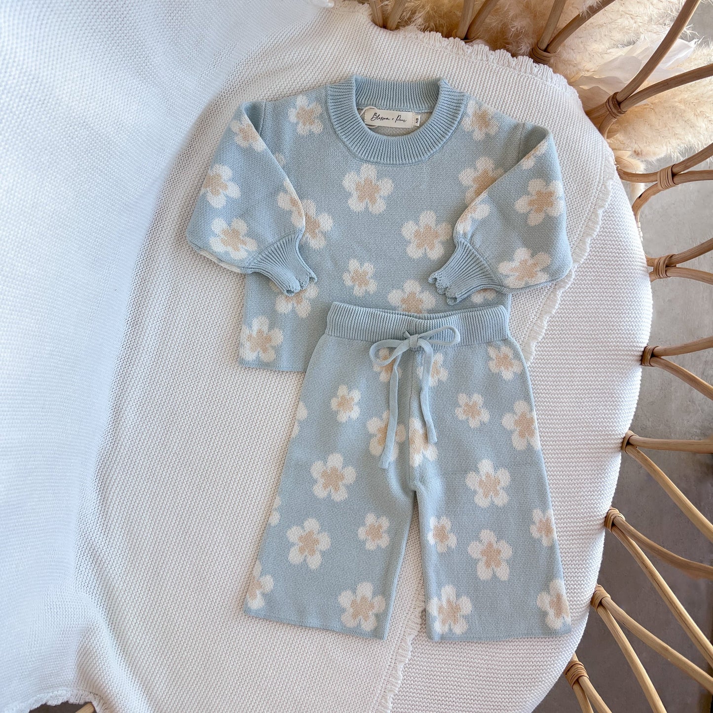 ニットセットアップ - Blue Daisy Knit Set - Long Sleeve